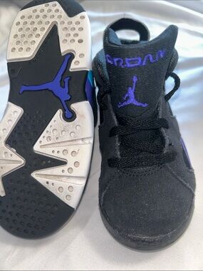 Jordan Kids Black, Aqua and Purple Jumpman Sneakers Retro